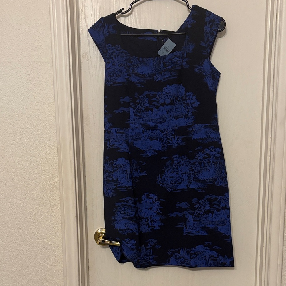 Ann Taylor Navy and Black Mini Dress